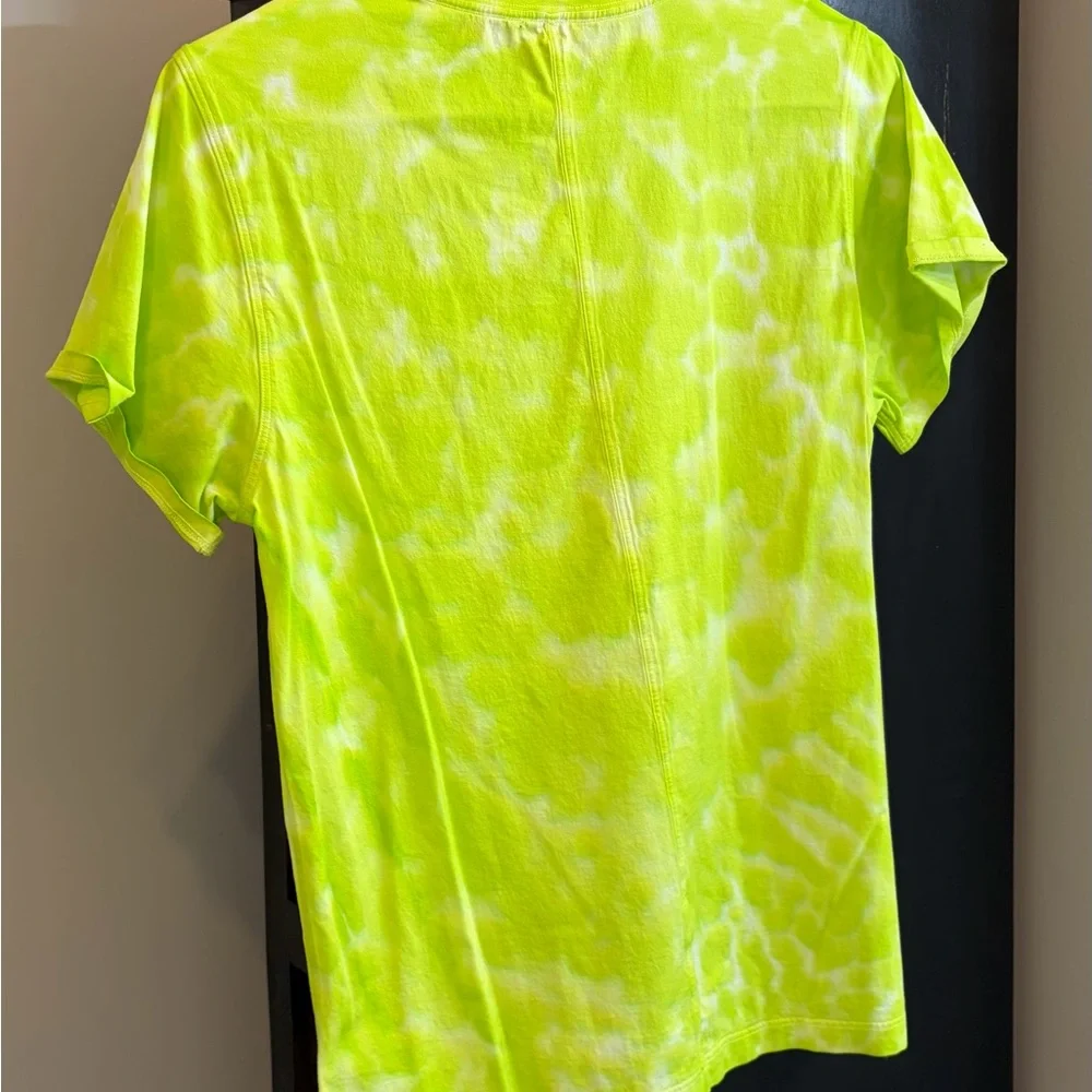 Lululemon Top - Picture 3 of 5
